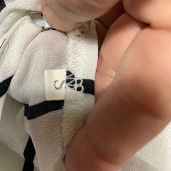 Shein Top Size Small - Picture 2 of 4